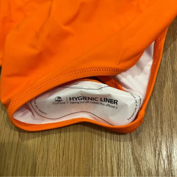 NWT CUPSHE Women's One Piece Swimsuit Wrap Color Block Tie Side (Medium) - Picture 4 of 8